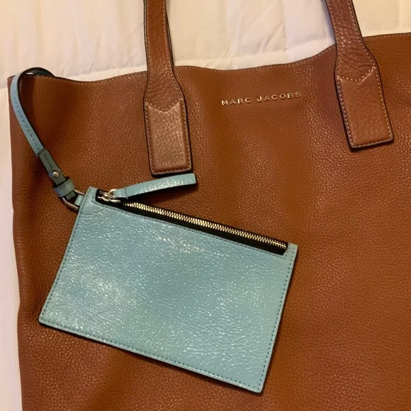 Marc Jacobs NWOT New York Wingman Tote Bag - Picture 6 of 10